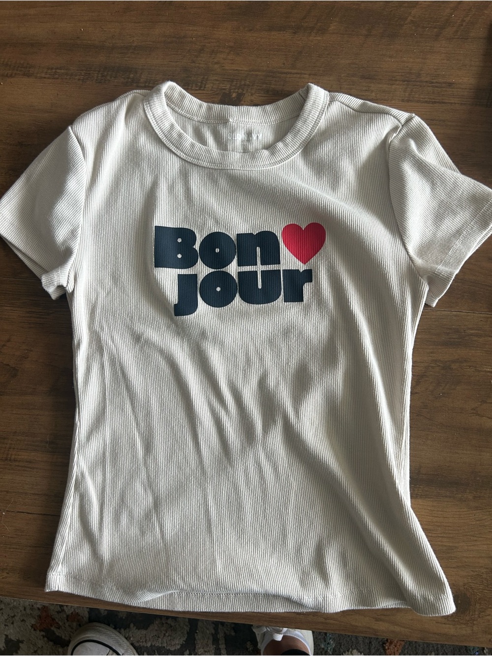 OLD NAVY ‘Bonjour' Graphic Tee with Pink Heart snug fit S ribbed heart